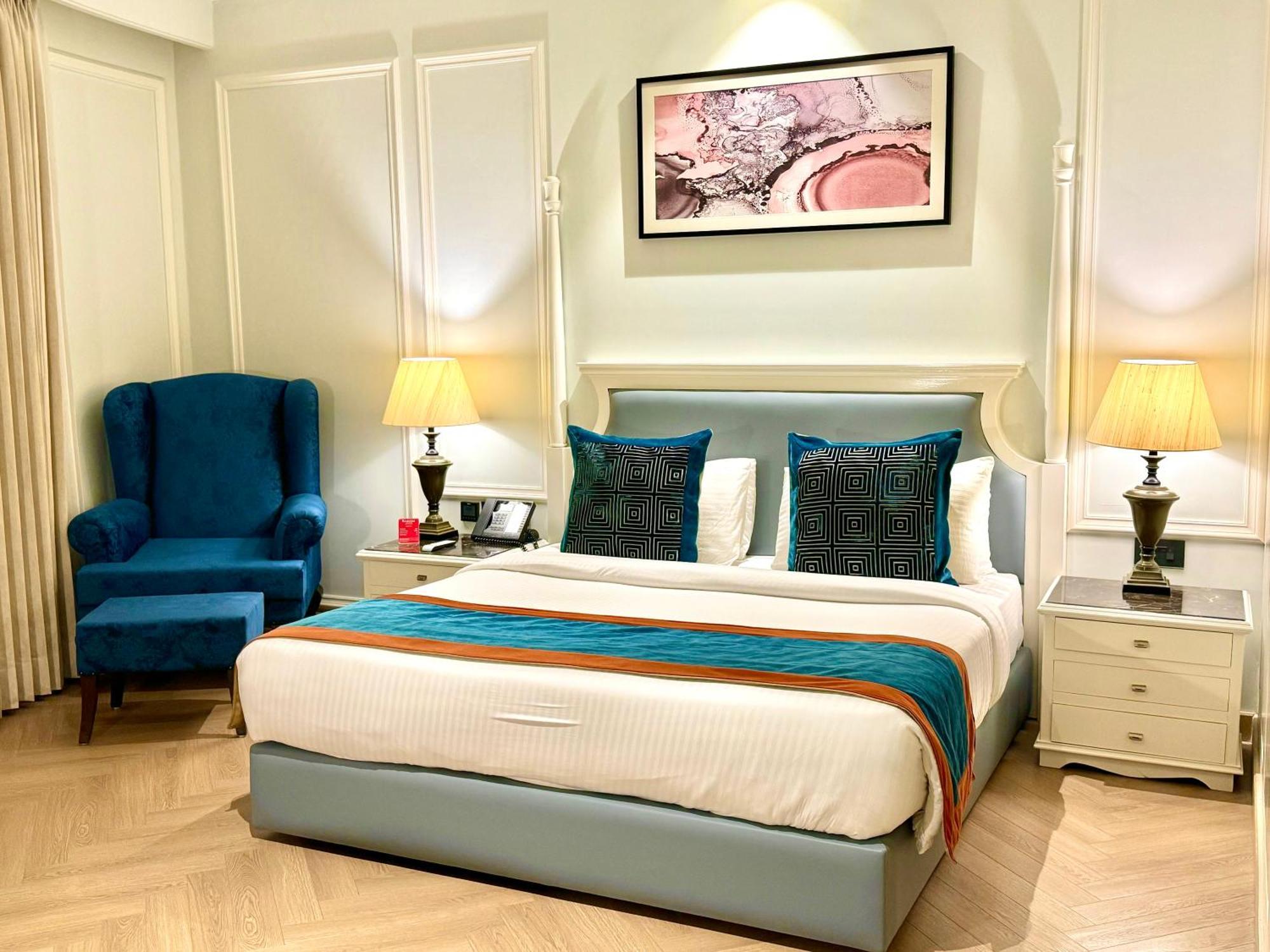 Ramada By Wyndham Jalandhar City Center Экстерьер фото